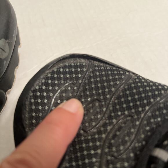 NEW NIKE AIR MAX PLUS QS GS CROCODILE BLACK SIZE 5.5Y CV2392-001 - Picture 13 of 16